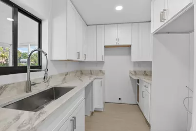 122 SW 9th Avenue, Delray Beach, FL 33444 - Photo 15