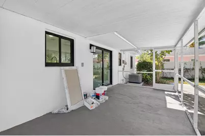 122 SW 9th Avenue, Delray Beach, FL 33444 - Photo 29