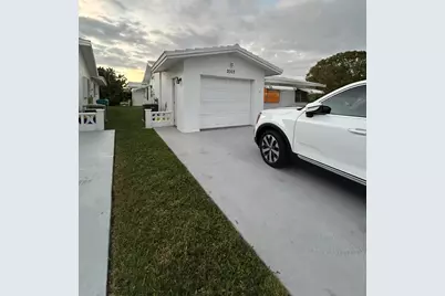 2003 SW 18th St Street, Boynton Beach, FL 33426 - Photo 15