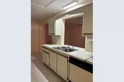 2003 SW 18th St Street, Boynton Beach, FL 33426 - Photo 3