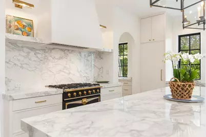 302 E Lakewood Road, West Palm Beach, FL 33405 - Photo 17