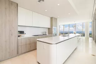 200 Arkona Ct, West Palm Beach, FL 33401 - Photo 9