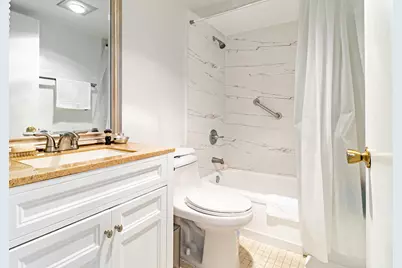 213 Fanshaw F, Boca Raton, FL 33434 - Photo 9