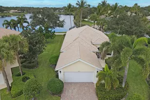8121 Jolly Harbour Ct, Wellington, FL 33414 - Photo 43