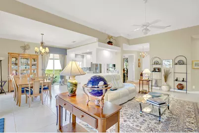 8121 Jolly Harbour Court, Wellington, FL 33414 - Photo 7