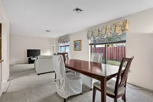 17349 NW 62nd Pl, Hialeah, FL 33015 - Photo 15