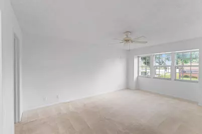 4290 Hazel Avenue, Unit #C, Palm Beach Gardens, FL 33410 - Photo 37