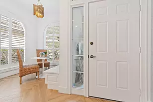 231 E Tall Oaks Cir, Palm Beach Gardens, FL 33410 - Photo 7