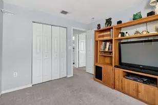 1238 NW 144th Terrace, Pembroke Pines, FL 33028 - Photo 27