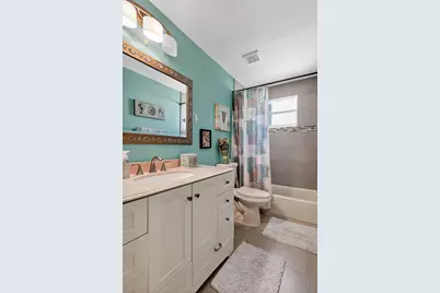 1238 NW 144th Terrace, Pembroke Pines, FL 33028 - Photo 31