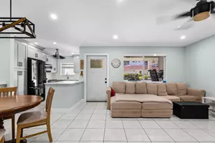 580 Egret Dr Unit, Hallandale Beach, FL 33009 - Photo 11