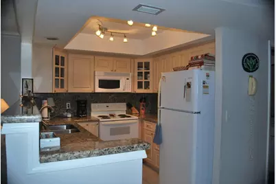 100 Lehane Terrace, Unit #26, North Palm Beach, FL 33408 - Photo 5