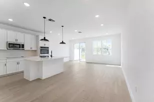 174 SE Birch Ter, Stuart, FL 34997 - Photo 5
