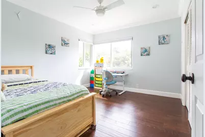 247 Bloomfield Drive, West Palm Beach, FL 33405 - Photo 7