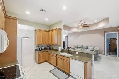 7233 Maidstone Drive, Port Saint Lucie, FL 34986 - Photo 9