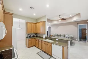 7233 Maidstone Dr, Port Saint Lucie, FL 34986 - Photo 9