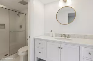 2400 Presidential Way Unit, West Palm Beach, FL 33401 - Photo 11