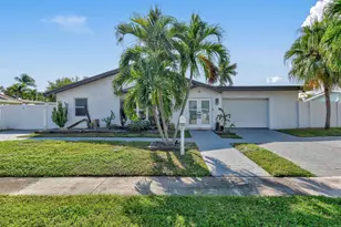 912 SE 15th Ct, Deerfield Beach, FL 33441 - Photo 3