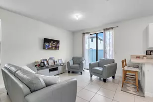 11101 W 33rd Ct Ct, Hialeah, FL 33018 - Photo 7