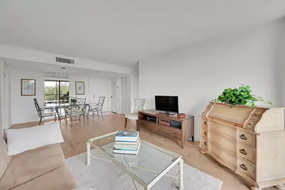 7835 Lakeside Boulevard, Unit #953, Boca Raton, FL 33434 - Photo 9