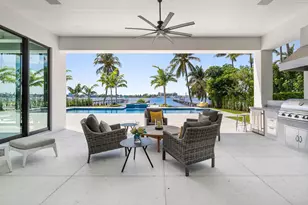 807 N Atlantic Dr, Lantana, FL 33462 - Photo 47