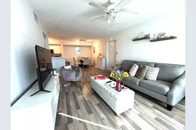 713 Villa Circle, Boynton Beach, FL 33435 - Photo 1