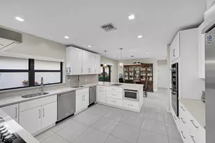 22573 Esplanada Dr, Boca Raton, FL 33433 - Photo 21