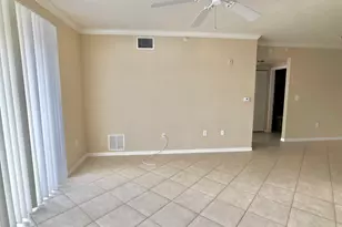 6466 Emerald Dunes Dr, West Palm Beach, FL 33411 - Photo 3