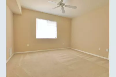 6466 Emerald Dunes Drive, Unit #203, West Palm Beach, FL 33411 - Photo 5