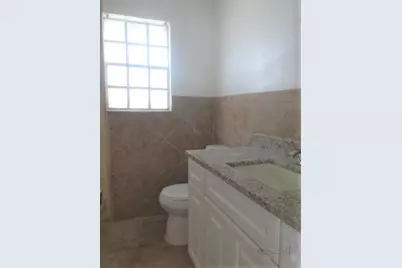 216 SW Avenue D, Belle Glade, FL 33430 - Photo 3