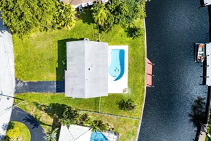 2000 NW 33rd Ct, Oakland Park, FL 33309 - Photo 3