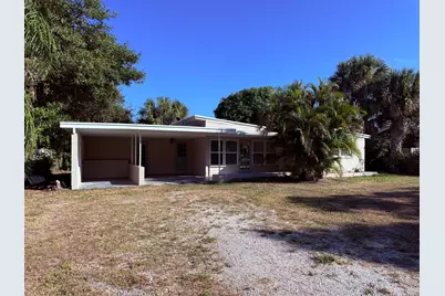 1401 NE Elizabeth Avenue, Jensen Beach, FL 34957 - Photo 9