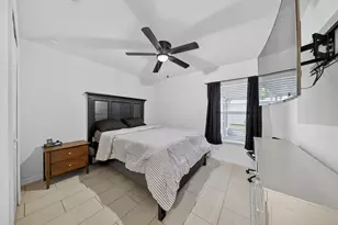 949 SW Fisherman Ave, Port Saint Lucie, FL 34953 - Photo 23
