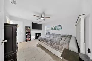 949 SW Fisherman Ave, Port Saint Lucie, FL 34953 - Photo 17