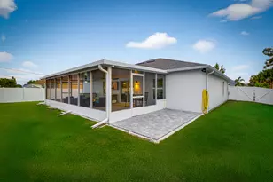 949 SW Fisherman Ave, Port Saint Lucie, FL 34953 - Photo 29