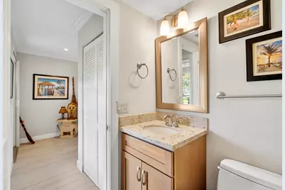 9200 SE Riverfront Terrace, Unit #E, Jupiter, FL 33469 - Photo 13