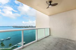 2650 Lake Shore Dr, Riviera Beach, FL 33404 - Photo 31