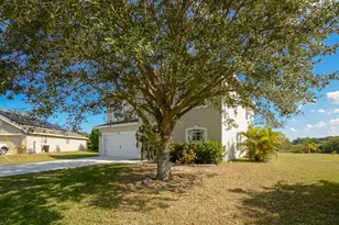 6380 NW Topaz Ct, Port Saint Lucie, FL 34986 - Photo 3