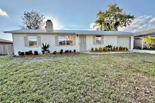 1722 SE Biddle Ln, Port Saint Lucie, FL 34983 - Photo 1