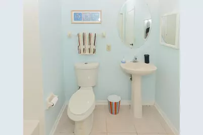 1567 SW Harbour Isles Circle, Port Saint Lucie, FL 34986 - Photo 17