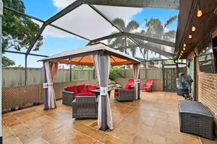 9766 Boca Gardens Pkwy, Boca Raton, FL 33496 - Photo 17