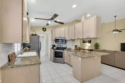 8323 Old Forest Road, Palm Beach Gardens, FL 33410 - Photo 11