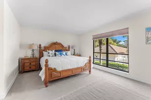 606 Brackenwood Cove, Palm Beach Gardens, FL 33418 - Photo 17