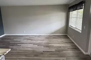 311 Chatham O, West Palm Beach, FL 33417 - Photo 5