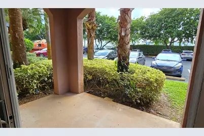 1000 Scotia Drive, Unit #106, Hypoluxo, FL 33462 - Photo 5