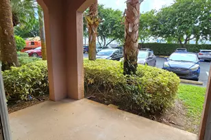 1000 Scotia Dr, Hypoluxo, FL 33462 - Photo 5