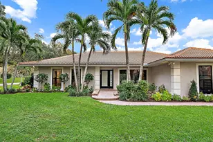 9 Old Fence Rd, Palm Beach Gardens, FL 33418 - Photo 47