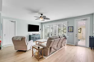 151 Rivinia Dr, Jupiter, FL 33458 - Photo 15