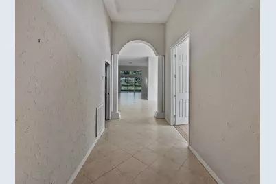 9587 Positano Way, Lake Worth, FL 33467 - Photo 3