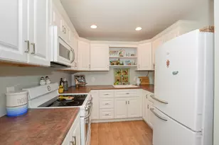 2123 SE Wayne Rd, Stuart, FL 34994 - Photo 7